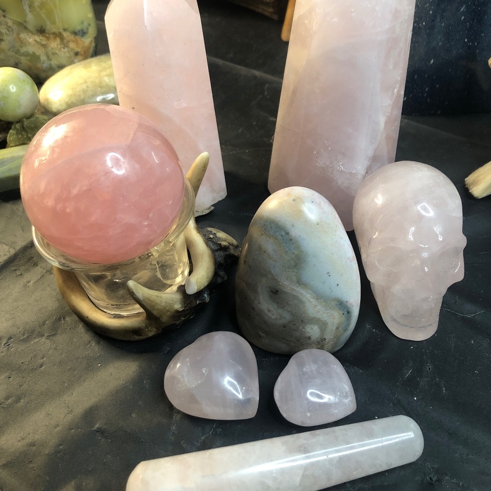 ROSE QUARTZ BUNDLE